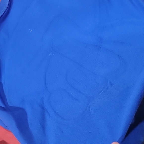 AUTHENTIC WEDDING CAKE TSHIRT. NWOT - Picture 13 of 13